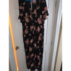 Pant romper with flowers